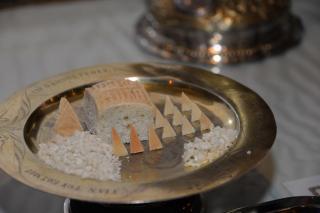 Este bine să cerem și să primim „părticele” de la Sfânta Liturghie?