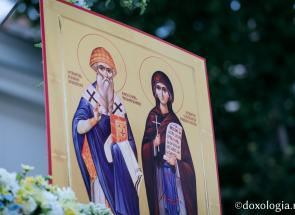 icoană cu Sfântul Spiridon și Sfânta Parascheva