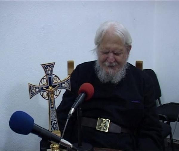 Pr. Teofil Părăian – Nașterea de prunci