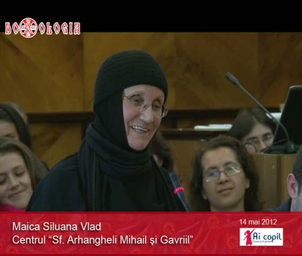 (Video) Maica Siluana Vlad – Cum să ne comportăm cu copiii care nu vor să meargă la biserică?