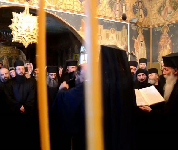 (Video) Hirotesia protosinghelului Hariton Negrea întru stareț al Mănăstirii Petru Vodă