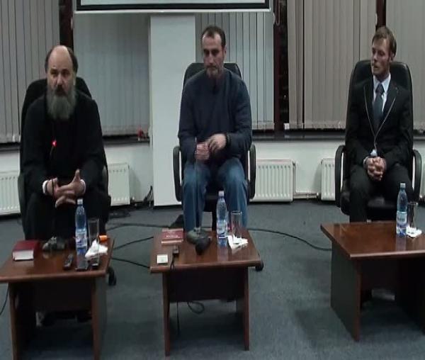 (Video) Ai primit un mesaj pe cord, il deschizi? – pr. Constantin Sturzu si poetul Marius Iordachioaia