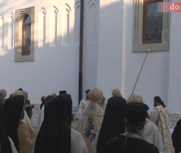 VIDEO: Resfințirea bisericii „Tăierea Capului Sfântului Ioan Botezătorul” din Iași