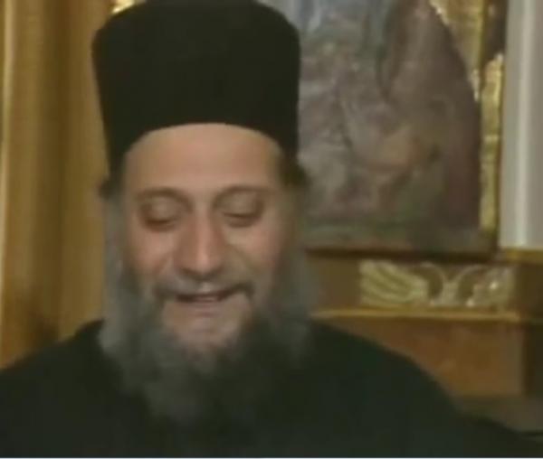 Interviu cu starețul Emilianos Simonopetritul de la Sfântul Munte Athos