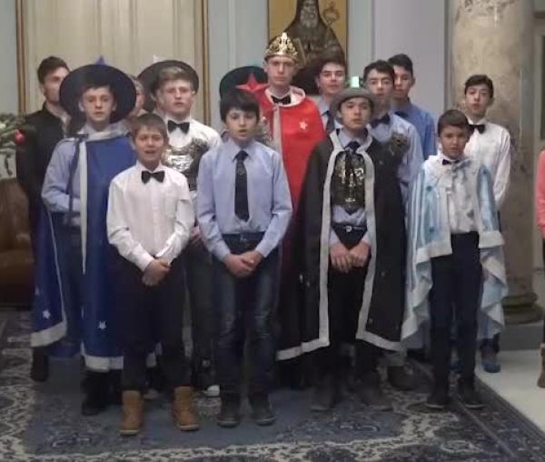 Colindători la Reședința Mitropolitană - Casa de copii „Familia nostra”