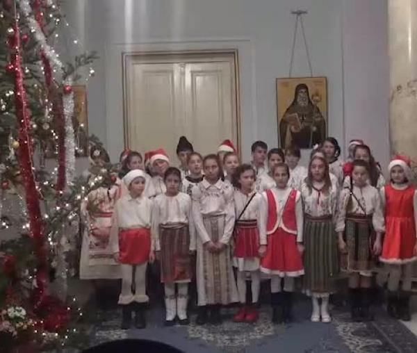 Colindători la Reședința Mitropolitană - Parohia Iazu Nou, Protopopiatul Hârlău