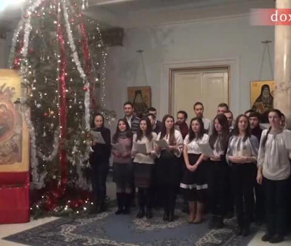 Colindători la Reședința Mitropolitana - Grupul de studenți „Sf. Iulian din Tars”, campus „Tudor Vladimirescu” - Iași