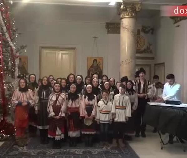 Colindători la Reședința Mitropolitană - Parohia Vorona, județul Botoșani