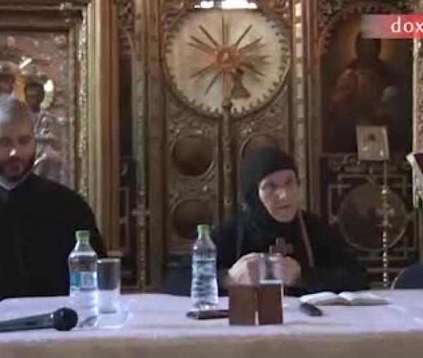 (Video) Doresc să ma bucur, dar nu pot – Maica Siluana Vlad | Întrebări