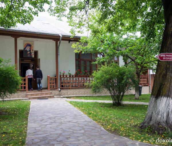 (Foto) Acasă la Sfântul Iosif de la Văratec