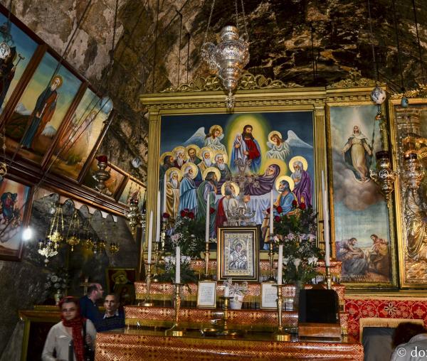 La mormântul Maicii Domnului din Ierusalim