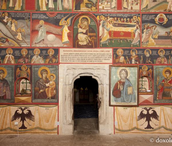 (Foto) Frescele bisericii „Adormirea Maicii Domnului” din Borzeşti, Bacău