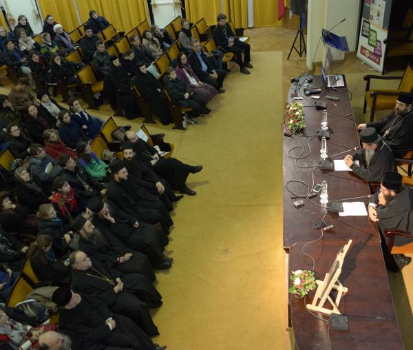 Arhimandritul Elisei - Conferință la Universitatea „Al. I. Cuza”