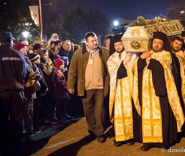 Începutul sărbătorii Sfintei Cuvioase Parascheva