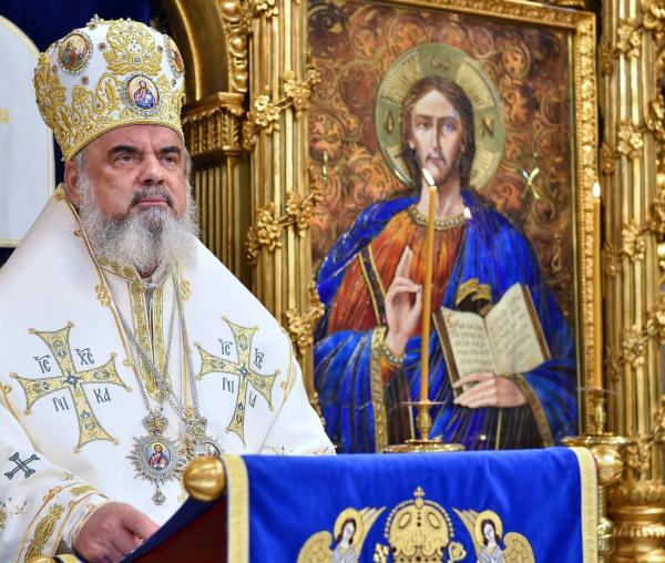 Predica Părintelui Patriarh Daniel în sâmbăta morţilor, de la Mănăstirea „Adormirea Maicii Domnului” din Rădăuți