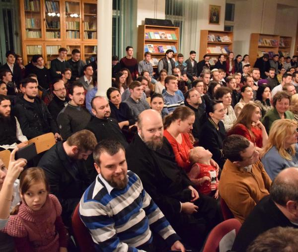 Concert de colinde la Facultatea de Teologie Ortodoxă „Dumitru Stăniloae” din Iași