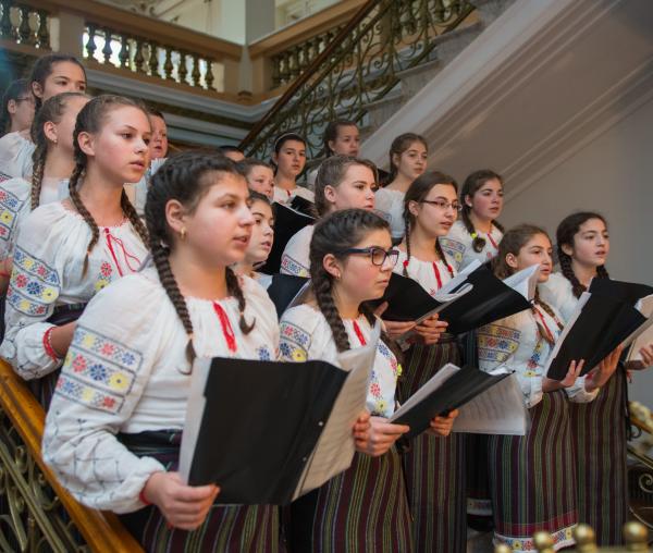 Colindători la Reședința Mitropolitană - Parohia Bâcu, Iaşi
