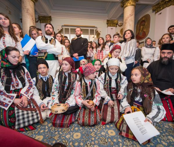 Colindători la Reședința Mitropolitană - Parohia Grințieșu Mare