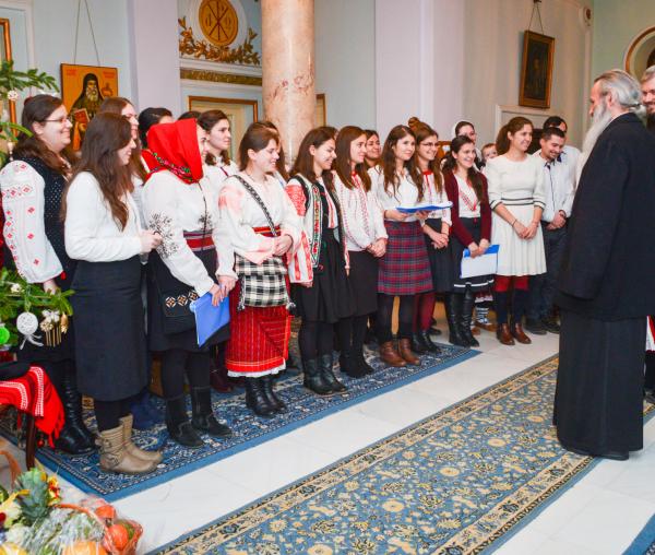 Colindători la Reședința Mitropolitană - Parohia „Metocul Maicilor”