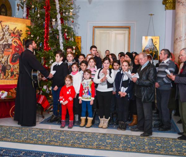 Colindători la Reședința Mitropolitană - Parohia Moimești-Popricani
