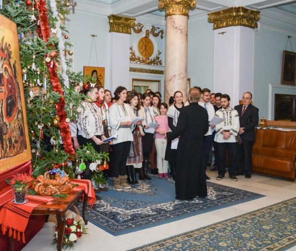 Colindători la Reședința Mitropolitană - Personalul medical al Spitalului Providența