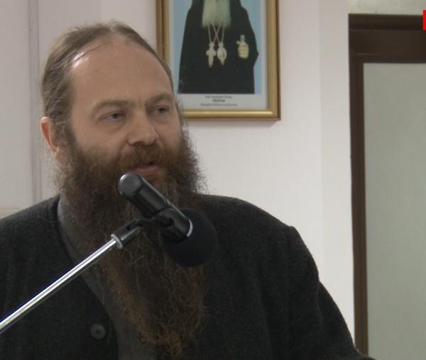 (Video) Ion Minoiu – Cântarea și starea lăuntrică a părintelui Dionisie Ignat de la Colciu