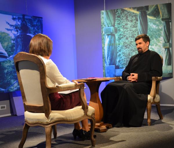 Activitatea socială la nivelul Arhiepiscopiei Iașilor - Pr. Mihai Prodan –  Pridvoarele Credinței
