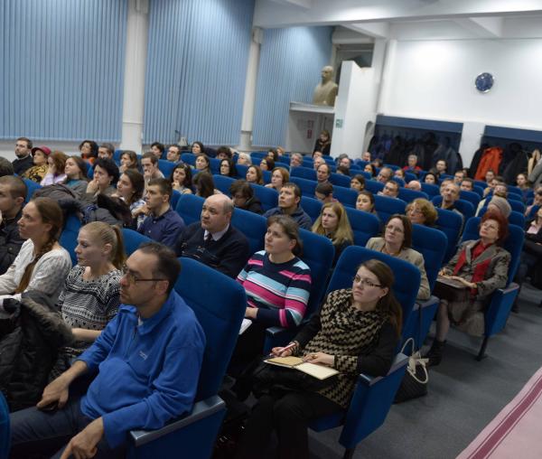 „Copiii noștri și nevoia de reformă în educație” - Dezbaterea publică la Iași