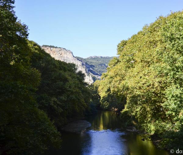 La Sfânta Muceniță Paraschevi în Valea Tembi - Grecia