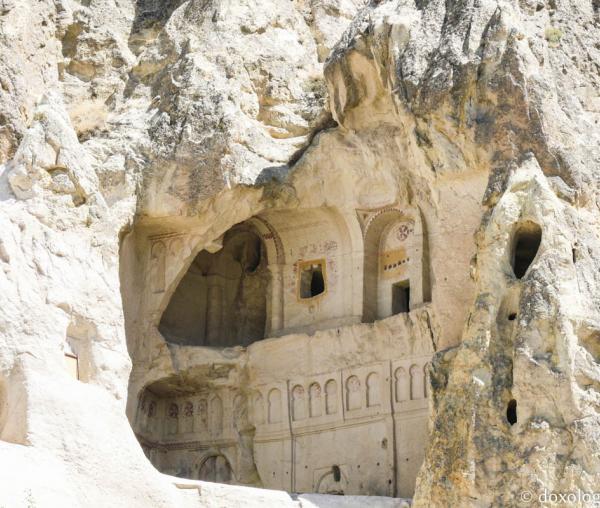 Frumusețea bisericilor bizantine săpate în stâncă - Cappadocia, Turcia (galerie FOTO)