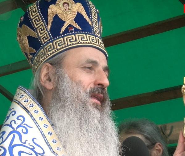 (Video) O rugăm pe Maica Domnului să ne aibă ca fii și fiice ale sale - IPS Teofan