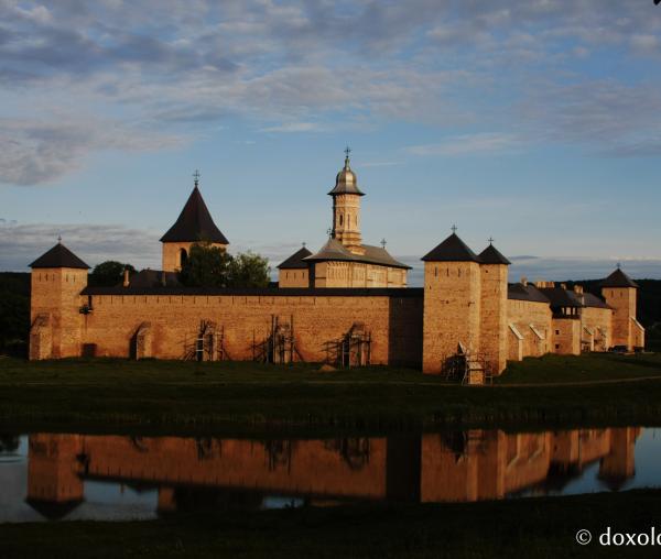 (Foto) Mănăstirea Dragomirna – ctitoria domnitorului martir Miron Barnovschi