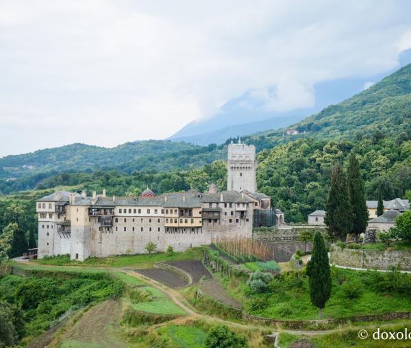 Mănăstirea Caracalu din Muntele Athos – ctitorie a domnitorului Petru Rareş