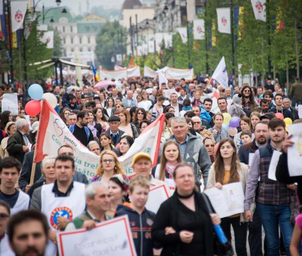 (Video) 3000 de persoane la Marșul pentru Familie