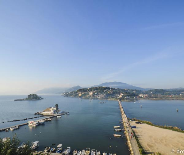 Mănăstirea Vlaherna din Corfu – unul dintre cele mai fotografiate locuri din Grecia