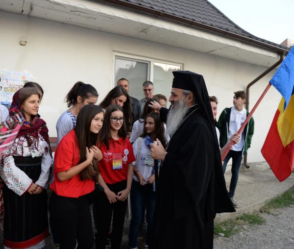 (Video) 500 de tineri la cea de-a doua ediție a workshop-ului „Tânărul din Petrodava”