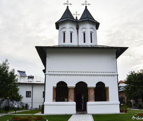 Mănăstirea Clocociov (galerie FOTO)