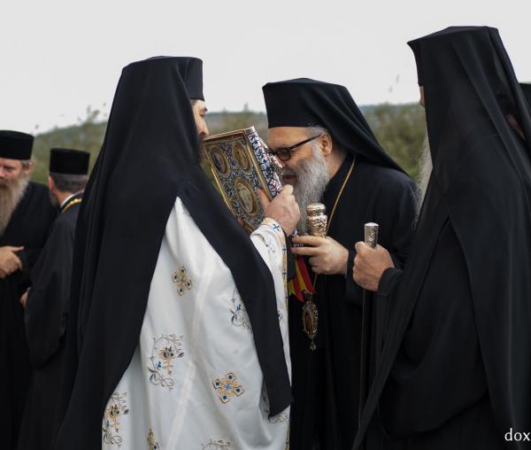 (Foto) Vizita Patriarhului Antiohiei la Mănăstirile Cetățuia (Iași) și Popăuți (Botoșani)
