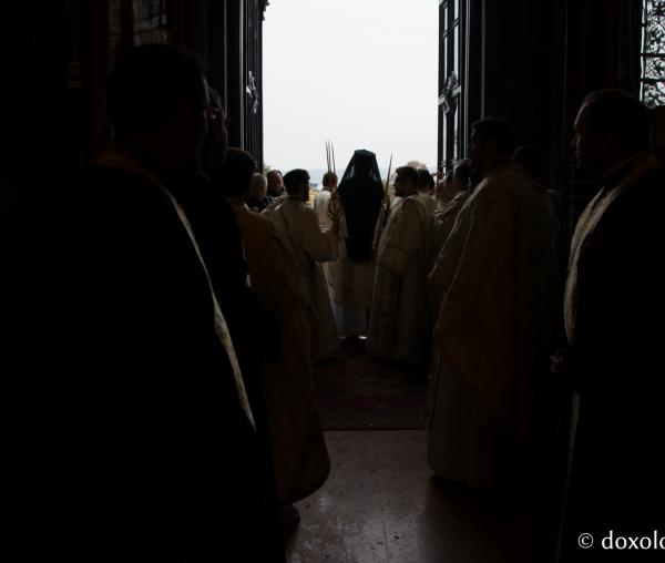 A doua zi de hram ‒ Zeci de preoți au slujit Sfânta Liturghie în Catedrala Mitropolitană (galerie FOTO)
