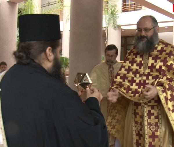 (Video) Sfântul Neofit rămâne la Iași