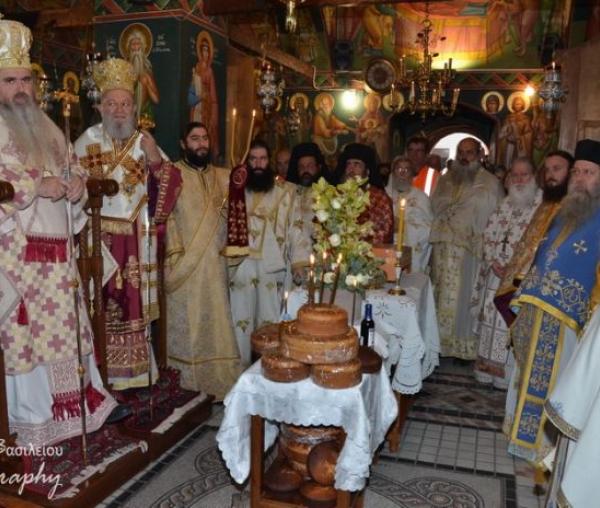 Mulțime de oameni la pomenirea Fericitului Iacov Tsalikis - Mănăstirea Cuviosului David din Evia