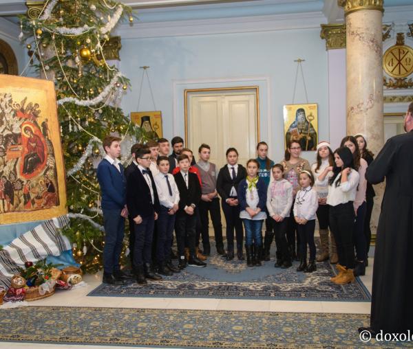 Colindători la Reședința Mitropolitană 2016 - Parohia Lupăria, Hârlău