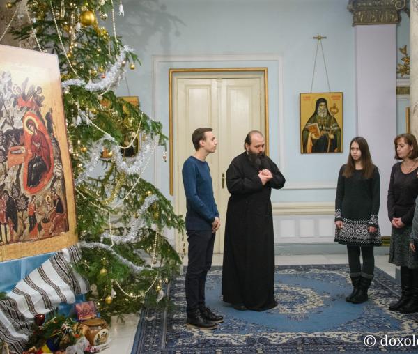 Colindători la Reședința Mitropolitană - Familia Ipatov