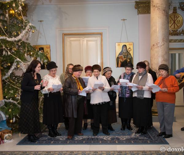 Colindători la Reședința Mitropolitană 2016 - Corul bătrânilor asistați de la Centrul de îngrijire pentru bătrâni „Sfântul Mina”