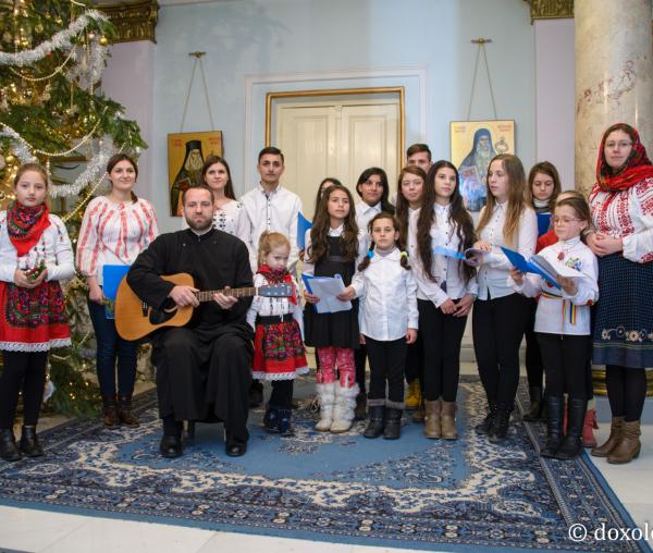 Colindători la Reședința Mitropolitană 2016 - Parohia Șendreni