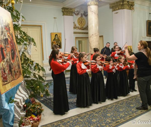 Colindători la Reședința Mitropolitană - Palatul copiilor din Iași