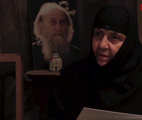 (Video) Monahia Mariam Zakka – „Întâlnirea cu duhovnicul: părintele Sofronie Saharov”