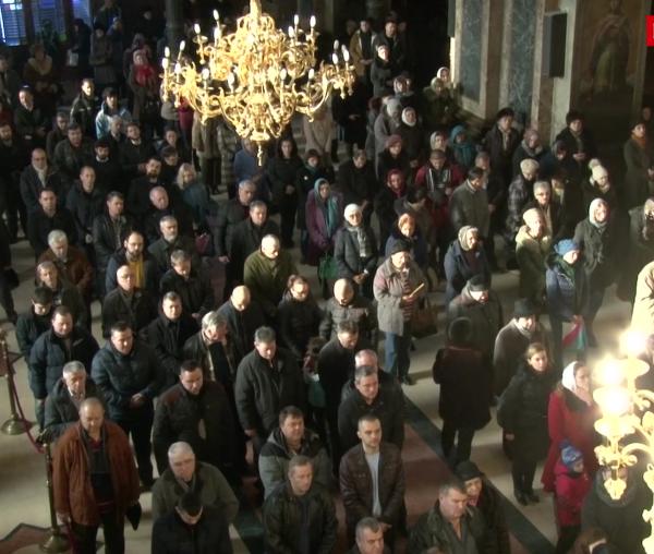 (Video) Prima zi din an la Catedrala Mitropolitană
