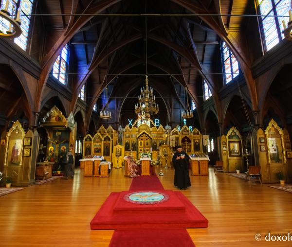 (Foto) Pe urmele Sfântului Ioan Maximovici – Catedrala Veche din San Francisco
