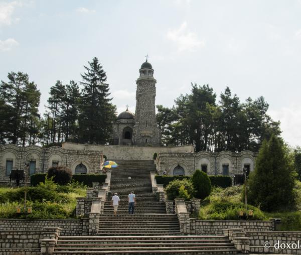 Mausoleul Mateiaș - edificiu dedicat eroilor români decedaţi în Primul Război Mondial (galerie FOTO)
